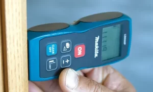 recensione del telemetro laser Makita LD050P